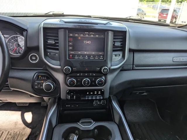 2019 RAM 1500 Big Horn/Lone Star Crew Cab 4x4 57 Box