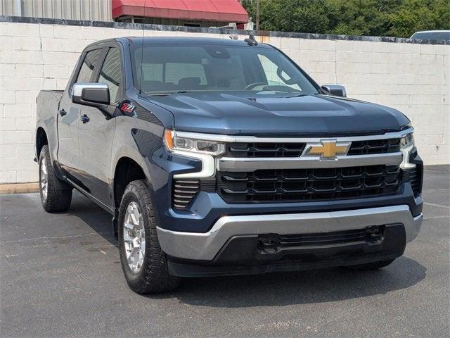 2022 Chevrolet Silverado 1500 4WD Crew Cab Standard Bed LT
