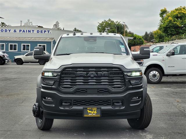 2025 RAM Ram 5500 Chassis Cab RAM 5500 TRADESMAN CHASSIS CREW CAB 4X4 84 CA