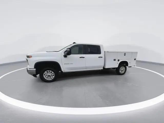 2025 Chevrolet Silverado 2500HD 4WD Crew Cab Long Bed Work Truck
