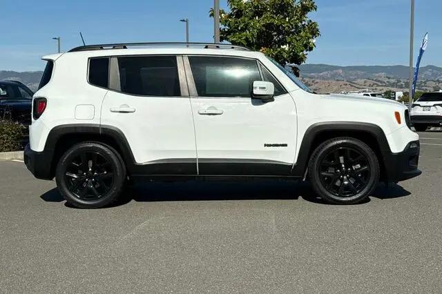 2018 Jeep Renegade Altitude FWD