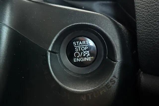 2018 Jeep Renegade Altitude FWD