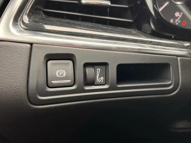 2025 Cadillac XT5 FWD Premium Luxury