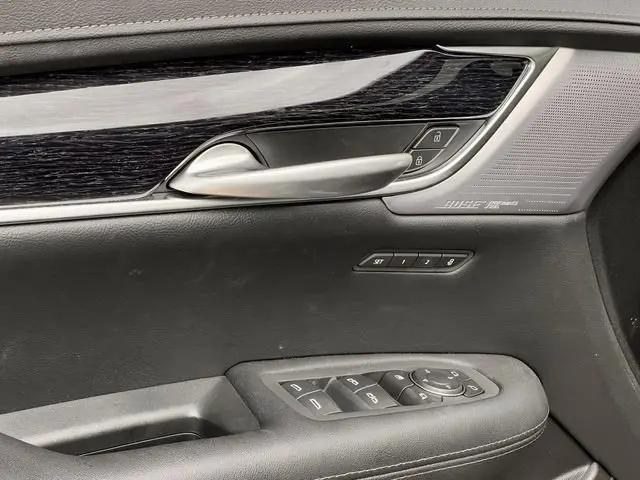 2025 Cadillac XT5 FWD Premium Luxury