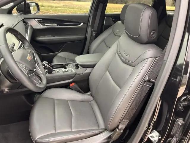2025 Cadillac XT5 FWD Premium Luxury