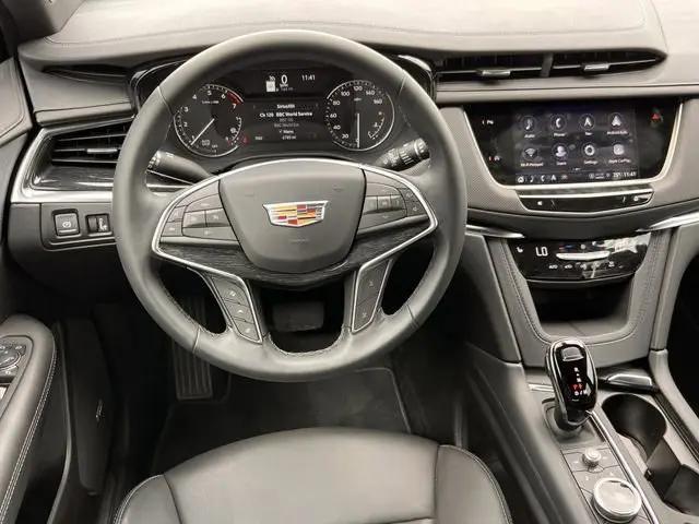 2025 Cadillac XT5 FWD Premium Luxury