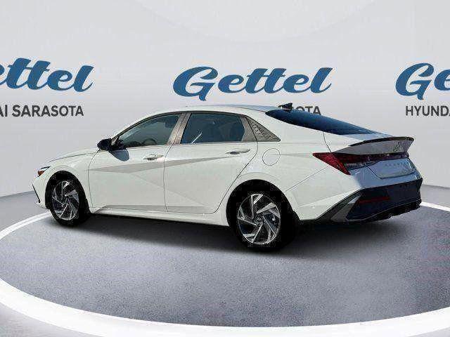 2025 Hyundai Elantra Hybrid SEL Sport
