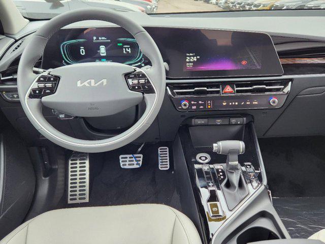 2025 Kia Niro EX Touring