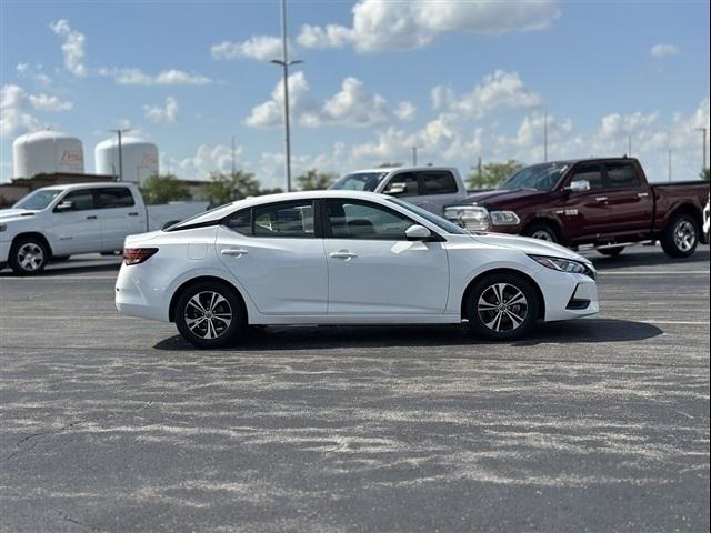 2022 Nissan Sentra SV Xtronic CVT
