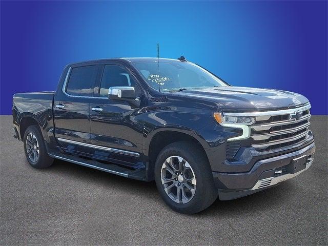 2022 Chevrolet Silverado 1500 4WD Crew Cab Short Bed High Country