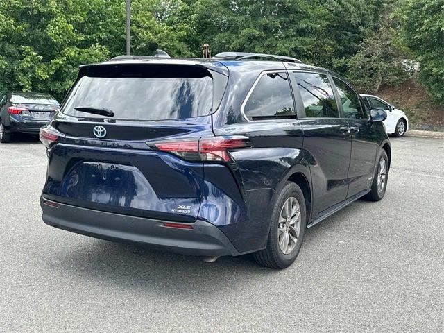 2021 Toyota Sienna XLE