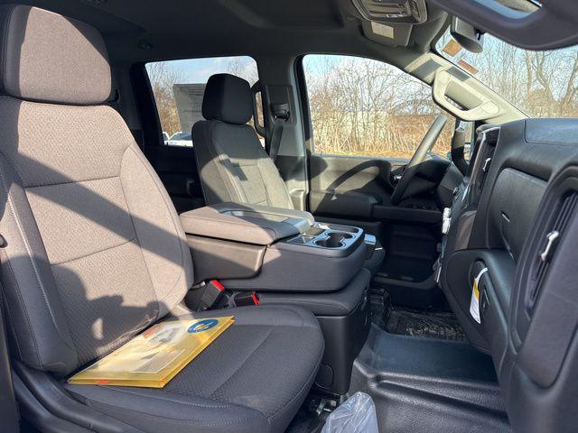 2025 GMC Sierra 3500HD Pro