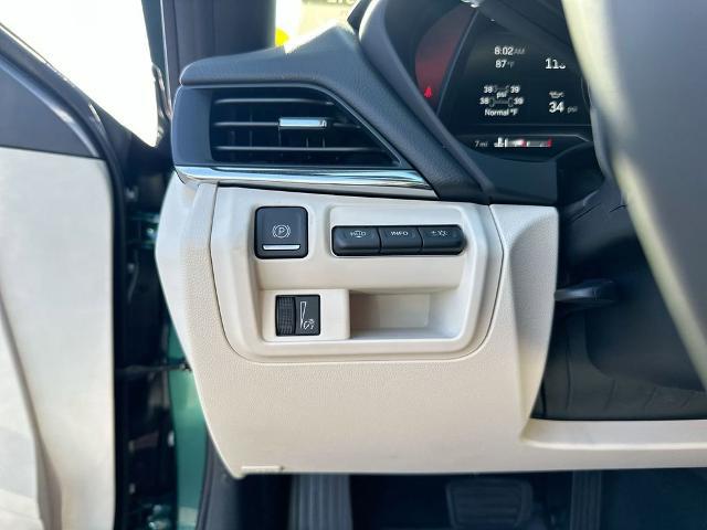 2025 Cadillac CT4 Premium Luxury RWD