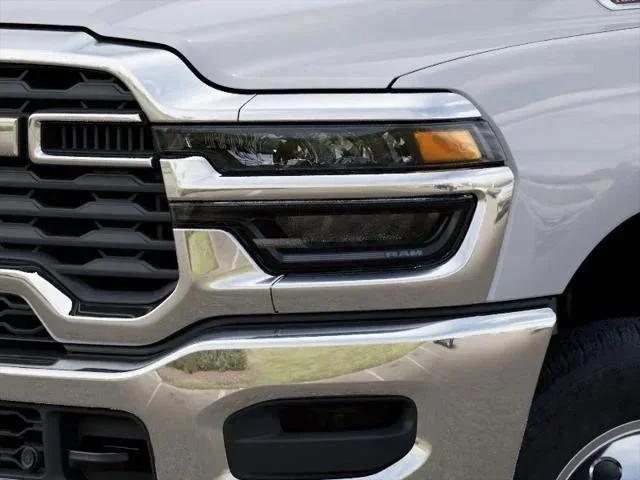 2025 Ram 3500 Tradesman/Big Horn