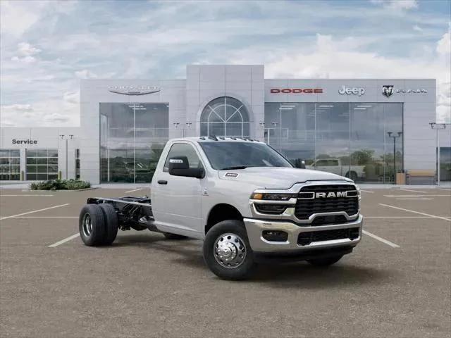 2025 Ram 3500 Tradesman/Big Horn