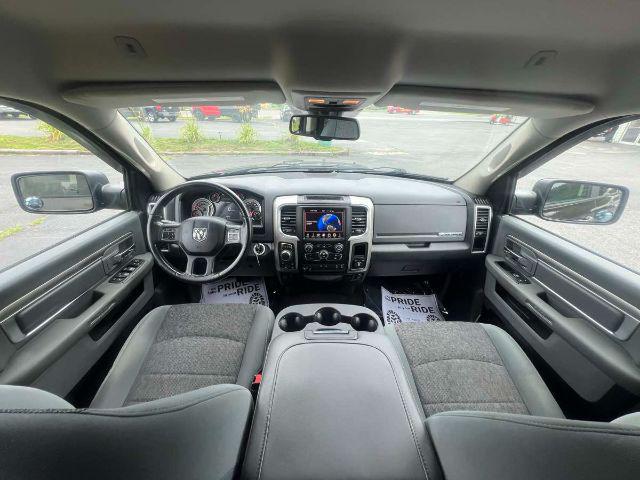 2017 Ram 1500 Big Horn Crew Cab 4x4 64 Box