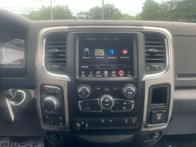 2017 Ram 1500 Big Horn Crew Cab 4x4 64 Box
