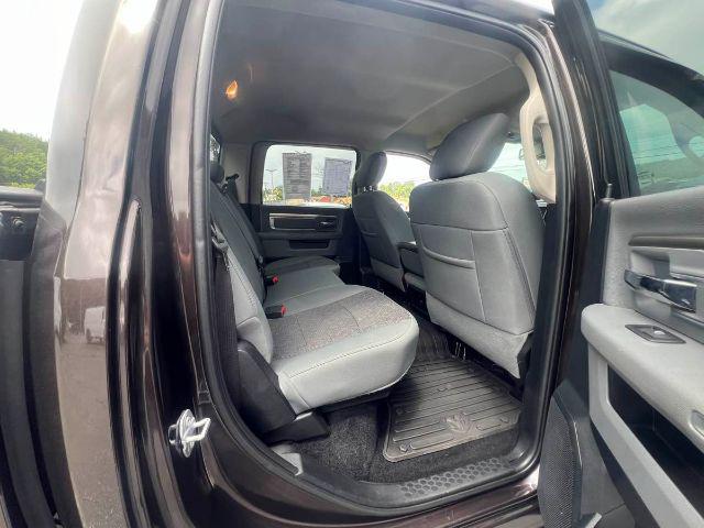 2017 Ram 1500 Big Horn Crew Cab 4x4 64 Box