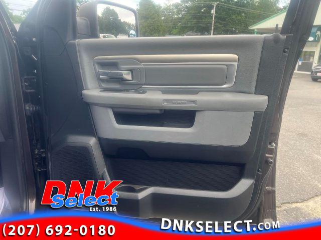 2017 Ram 1500 Big Horn Crew Cab 4x4 64 Box