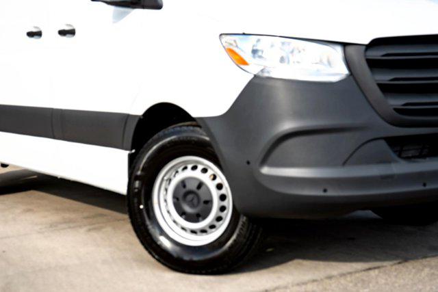 2025 Mercedes-Benz Sprinter 2500 Standard Roof 4-Cyl Diesel