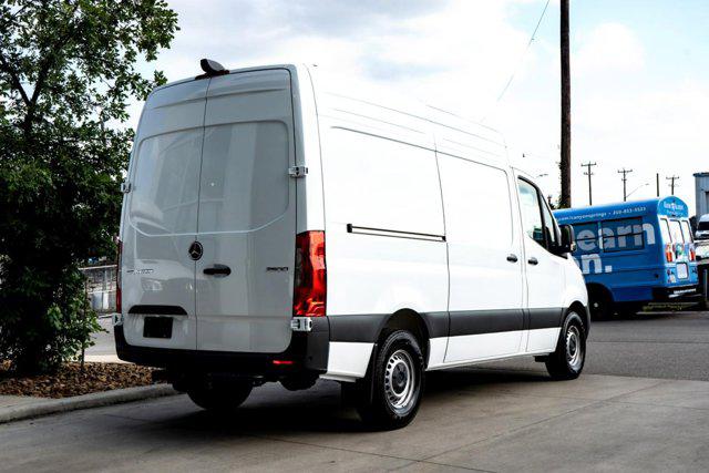 2025 Mercedes-Benz Sprinter 2500 Standard Roof 4-Cyl Diesel