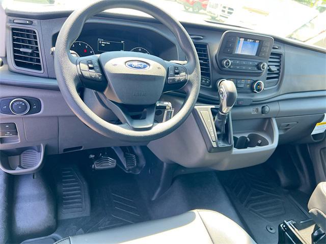 2025 Ford Transit Cargo Van Base