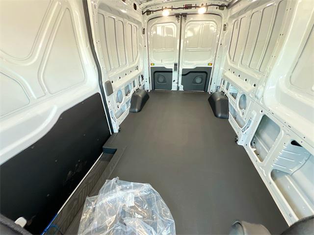 2025 Ford Transit Cargo Van Base