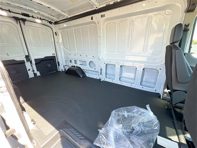 2025 Ford Transit Cargo Van Base