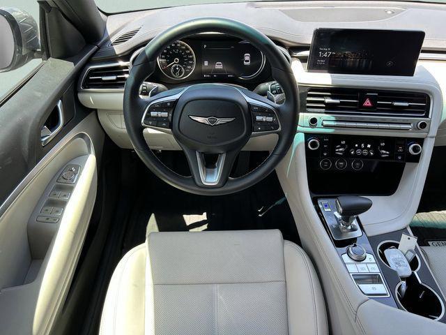 2025 Genesis G70 2.5T RWD