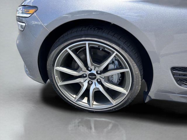 2025 Genesis G70 2.5T RWD