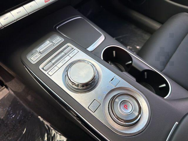 2025 Genesis GV70 2.5T AWD