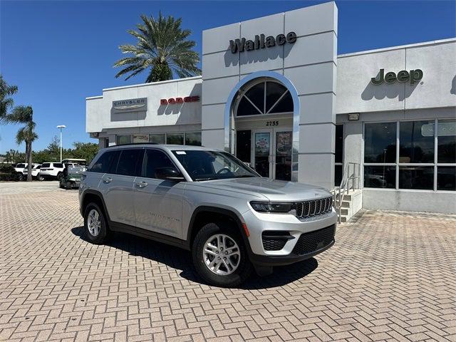 2025 Jeep Grand Cherokee GRAND CHEROKEE LAREDO 4X2