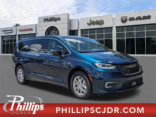 2025 Chrysler Pacifica PACIFICA SELECT