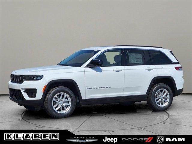 2025 Jeep Grand Cherokee GRAND CHEROKEE LAREDO X 4X4