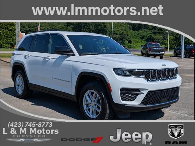 2025 Jeep Grand Cherokee GRAND CHEROKEE LAREDO X 4X4