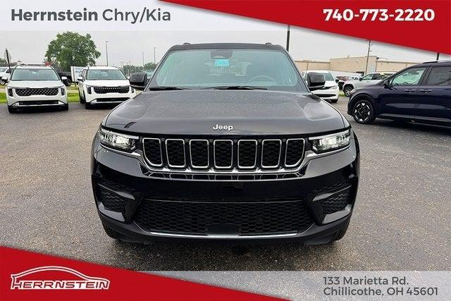2025 Jeep Grand Cherokee GRAND CHEROKEE LAREDO X 4X4