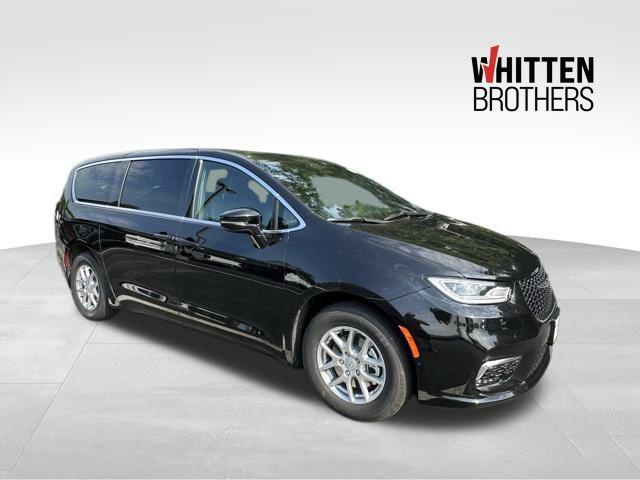 2025 Chrysler Pacifica PACIFICA SELECT
