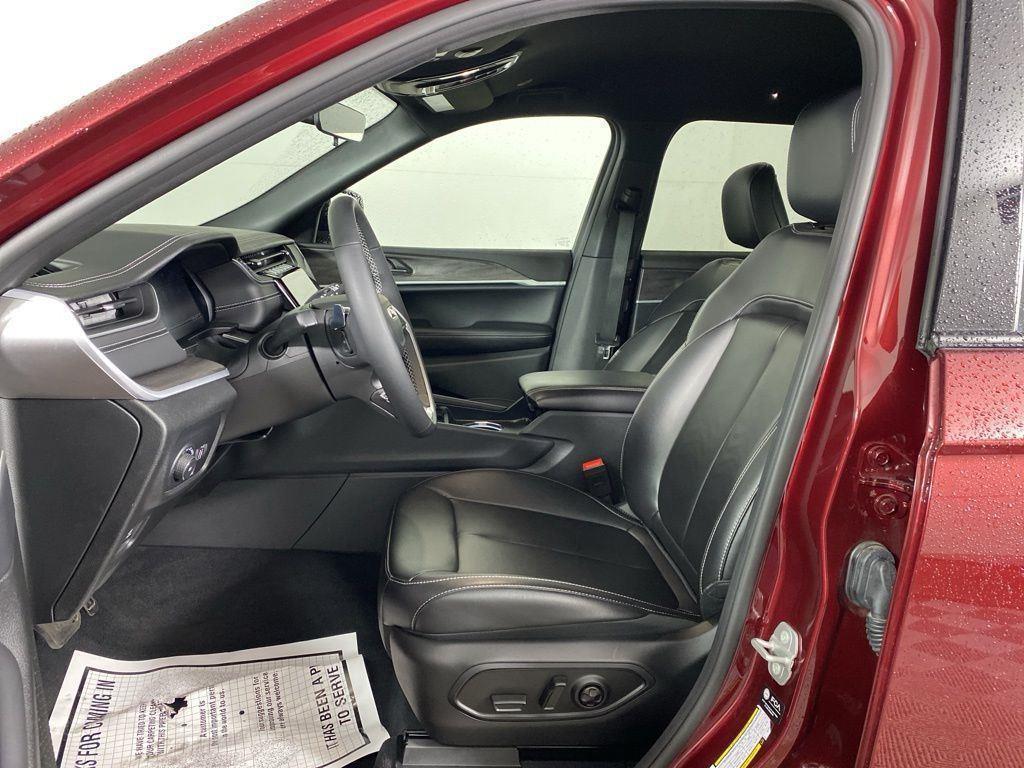 2025 Jeep Grand Cherokee L Limited - Photo 13
