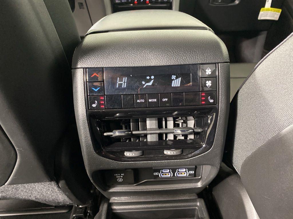 2025 Jeep Grand Cherokee L Limited - Photo 27