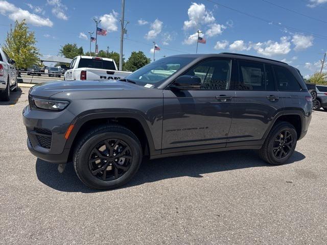 2025 Jeep Grand Cherokee GRAND CHEROKEE ALTITUDE 4X2