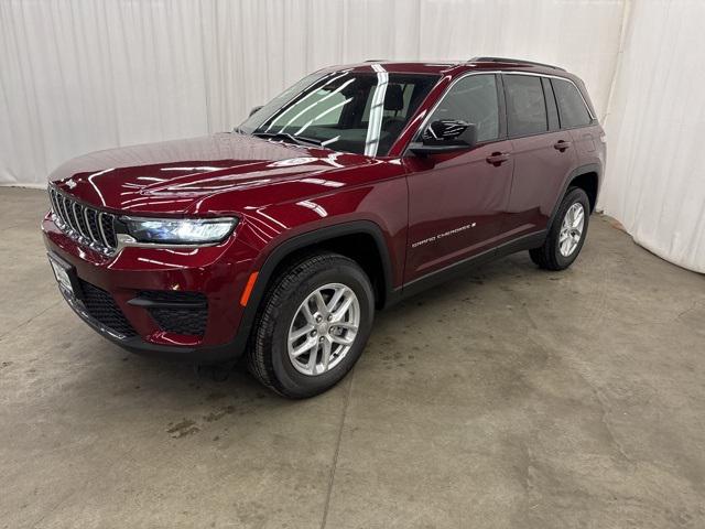 2025 Jeep Grand Cherokee GRAND CHEROKEE LAREDO X 4X4 2025 Jeep Grand Cherokee GRAND CHEROKEE LAREDO X 4X4