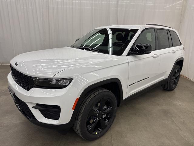 2025 Jeep Grand Cherokee GRAND CHEROKEE ALTITUDE X 4X4