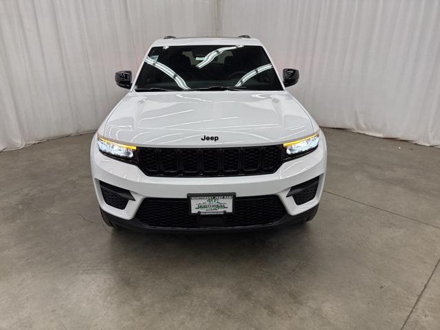 2025 Jeep Grand Cherokee GRAND CHEROKEE ALTITUDE X 4X4 2025 Jeep Grand Cherokee GRAND CHEROKEE ALTITUDE X 4X4