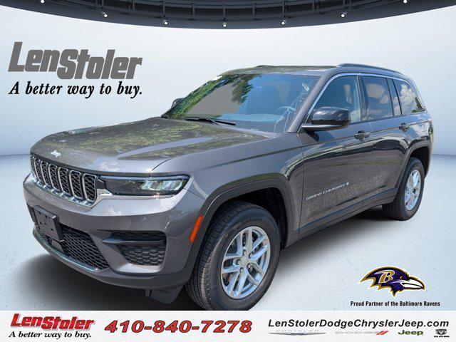 2025 Jeep Grand Cherokee GRAND CHEROKEE LAREDO X 4X4