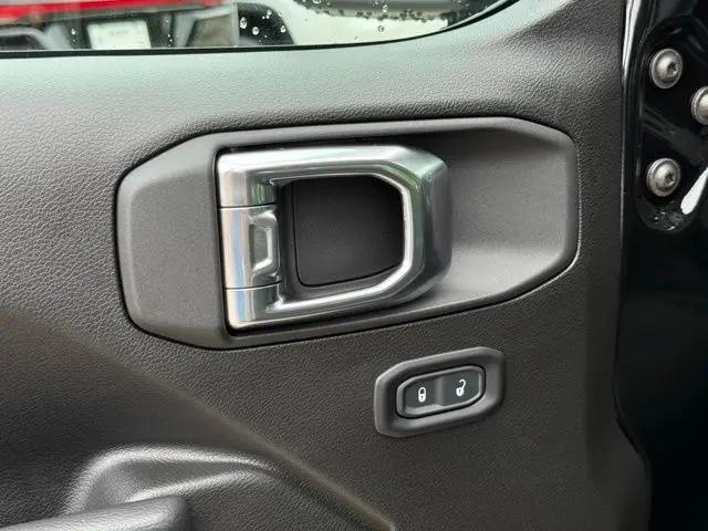 2025 Jeep Wrangler 4-Door Sport 4x4