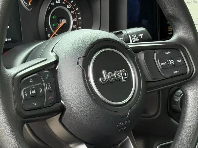 2025 Jeep Wrangler 4-Door Sport 4x4