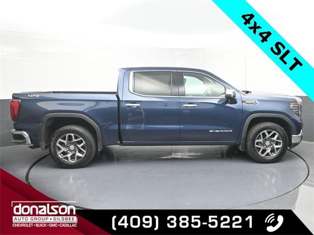 2022 GMC Sierra 1500 4WD Crew Cab Short Box SLT