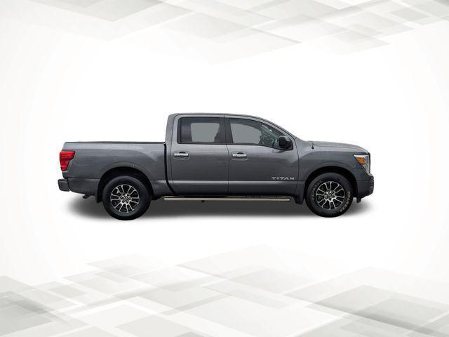 2021 Nissan TITAN Crew Cab SV 4x2