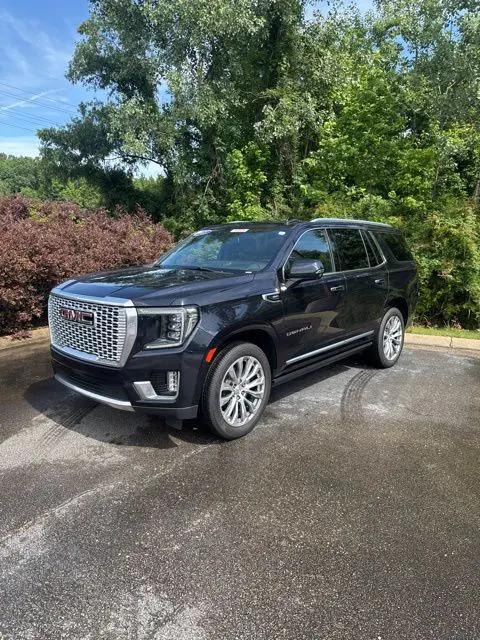 2023 GMC Yukon 4WD Denali