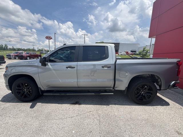 2023 Chevrolet Silverado 1500 2WD Crew Cab Short Bed Custom